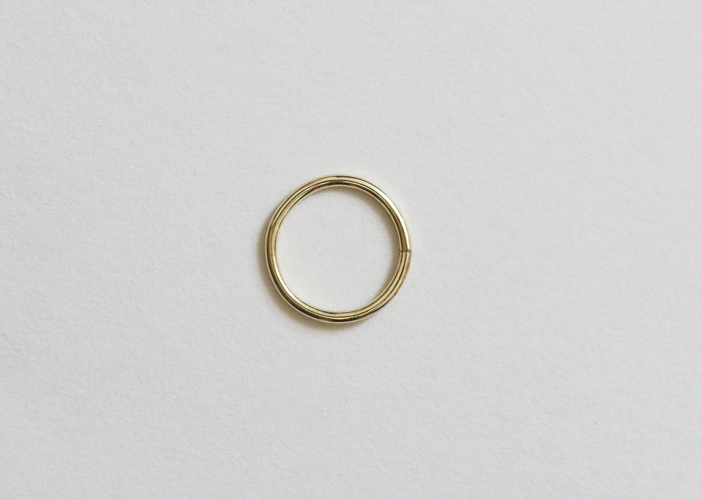 14K GG 0.8mm seamless piercing ring