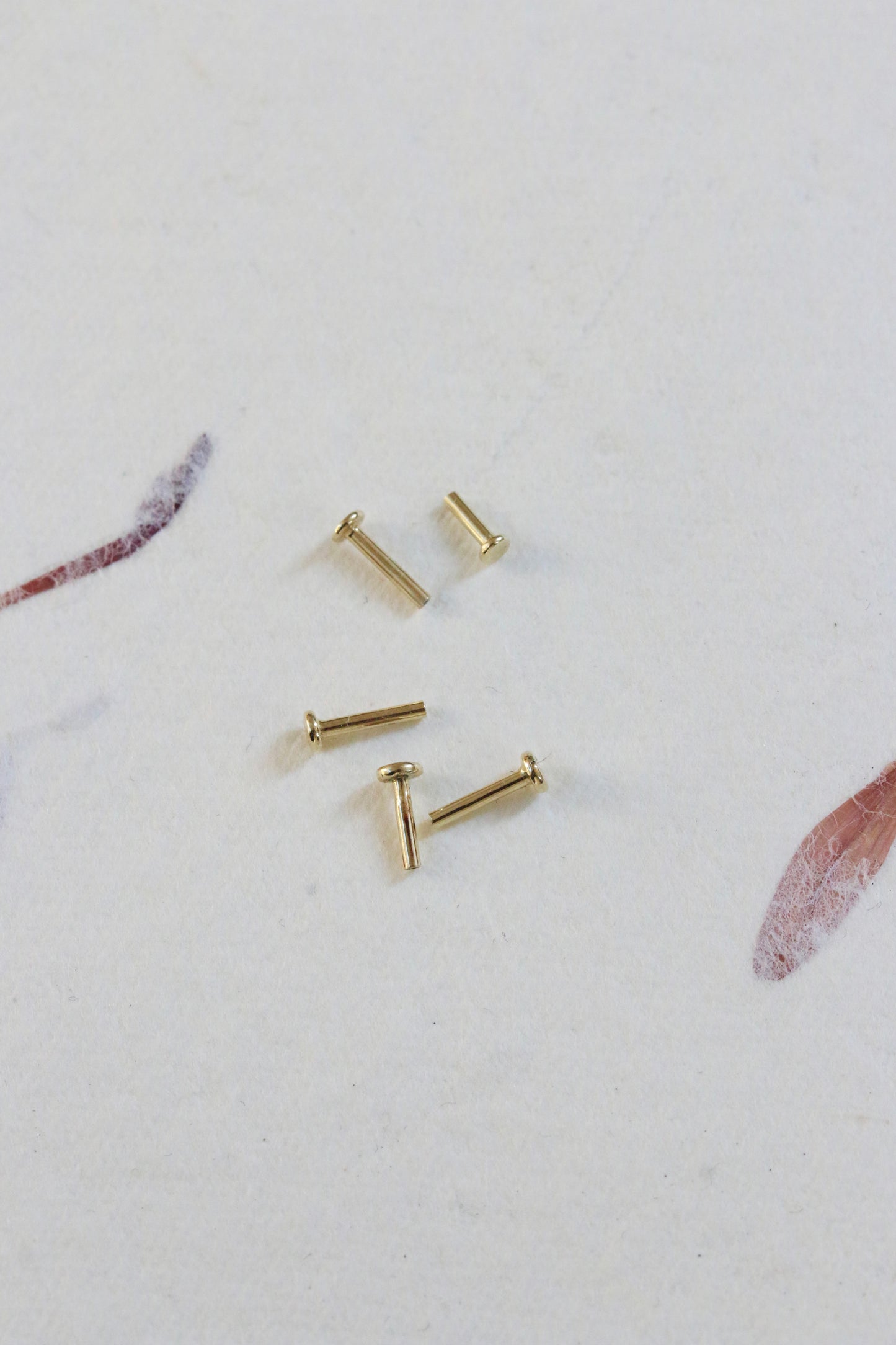14K GG 1.2mm threaded flatback labret