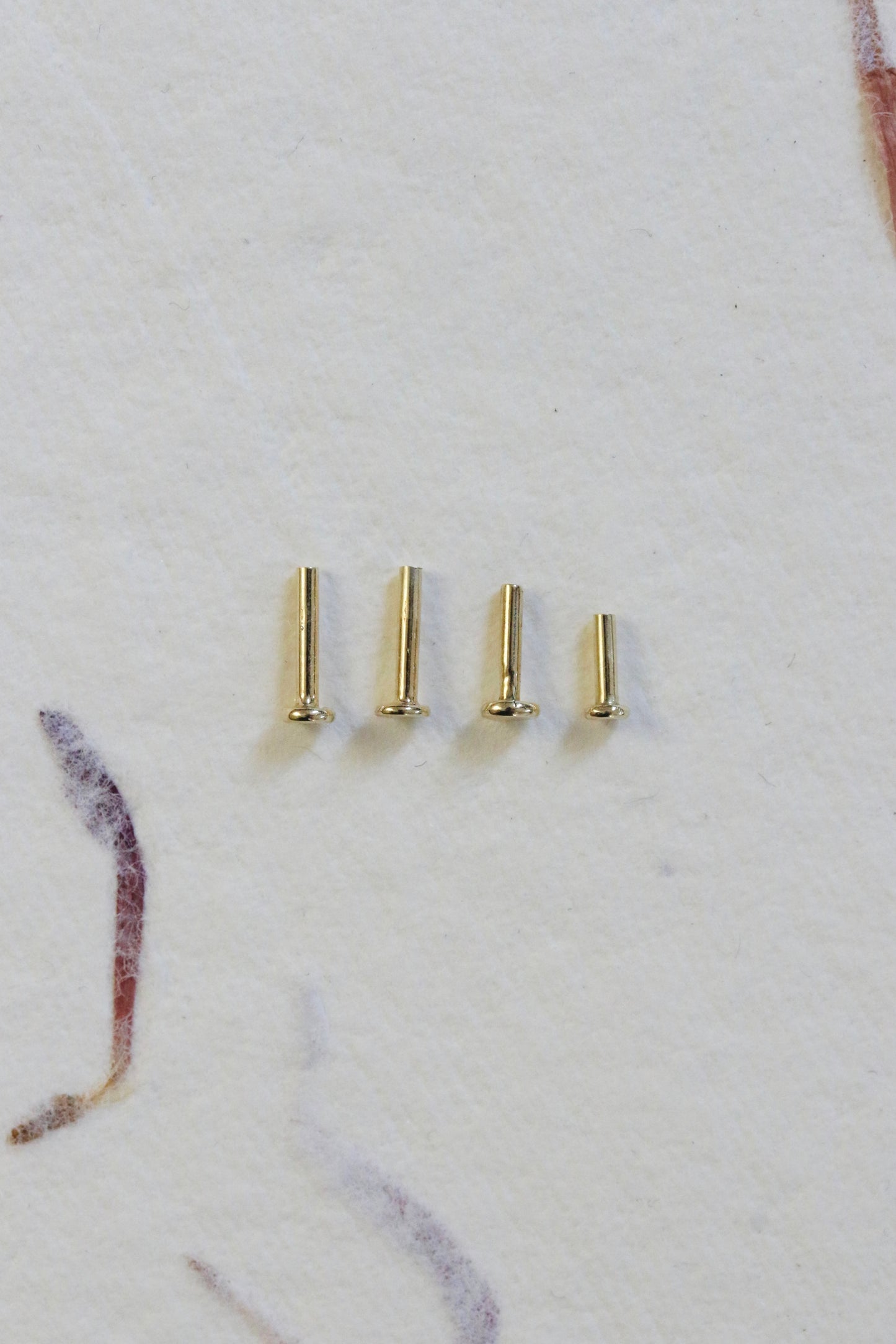 14K GG 1.2mm threaded flatback labret