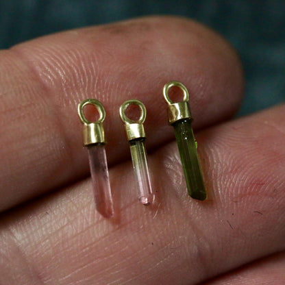 Mini ruwe groene, watermeloen & roze toermalijn charm
