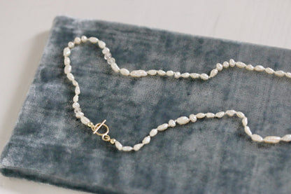 Barok parel ketting met handgemaakte kapittel sluiting