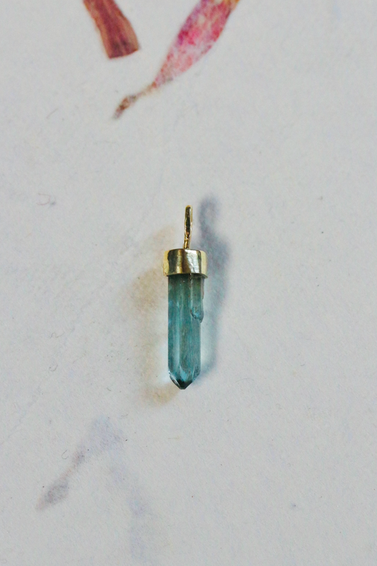 Aquamarine pendant