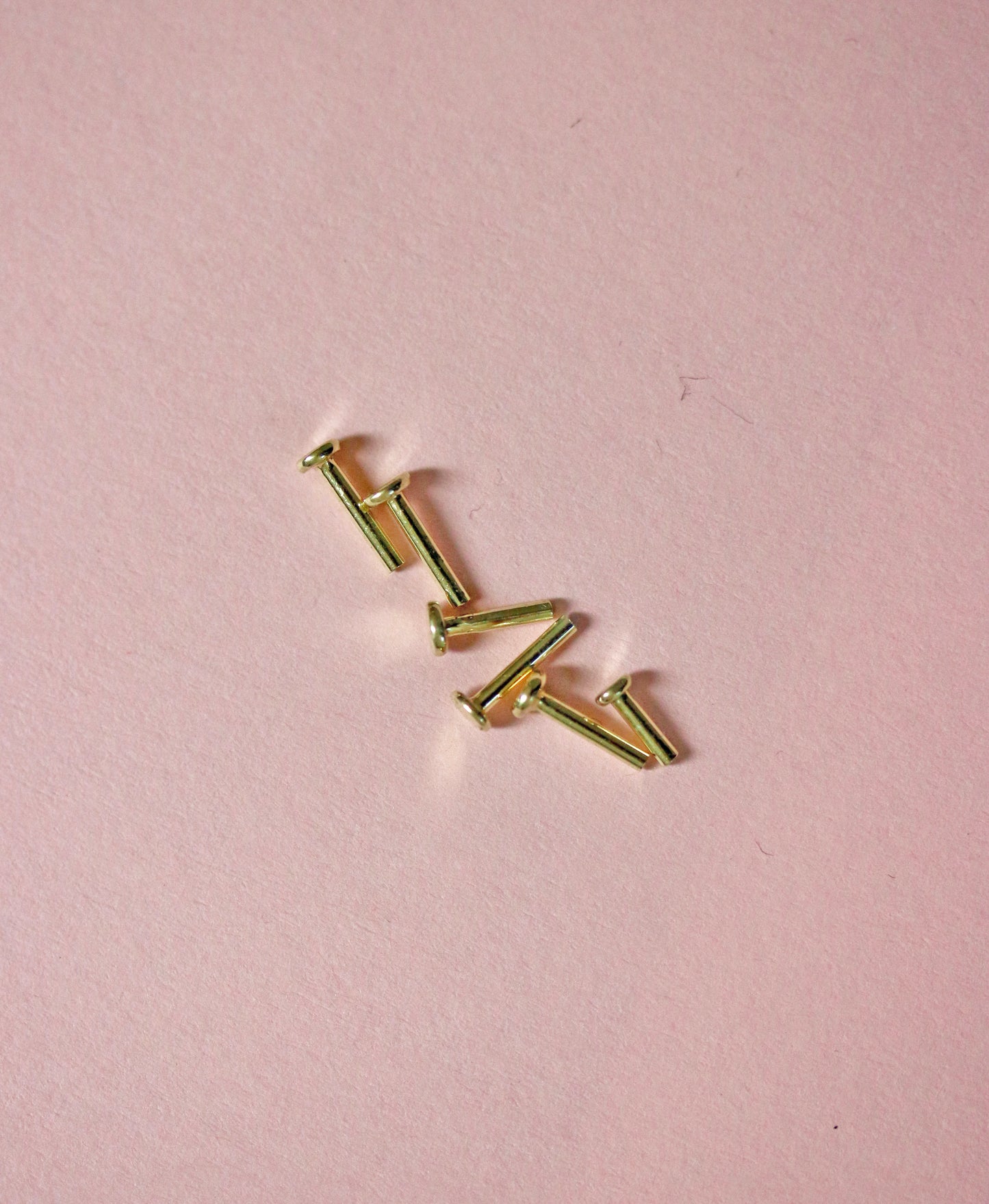 14K GG 1mm threadless flatback labret