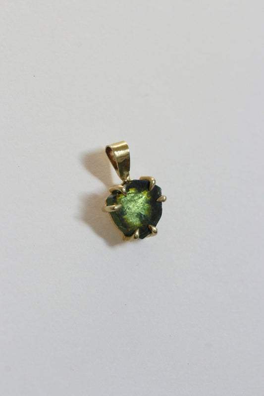 Green tourmaline pendant