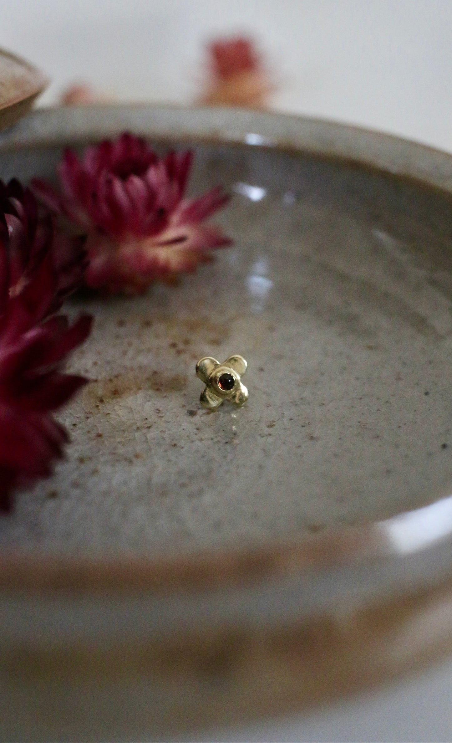 Granaat 14K GG geschroefde end