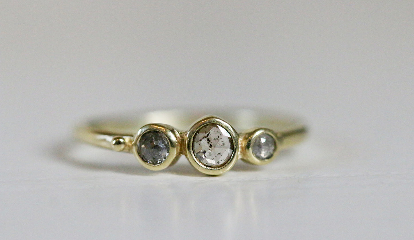 zout & peper diamanten ring