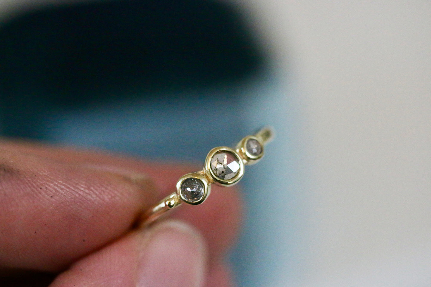 zout & peper diamanten ring