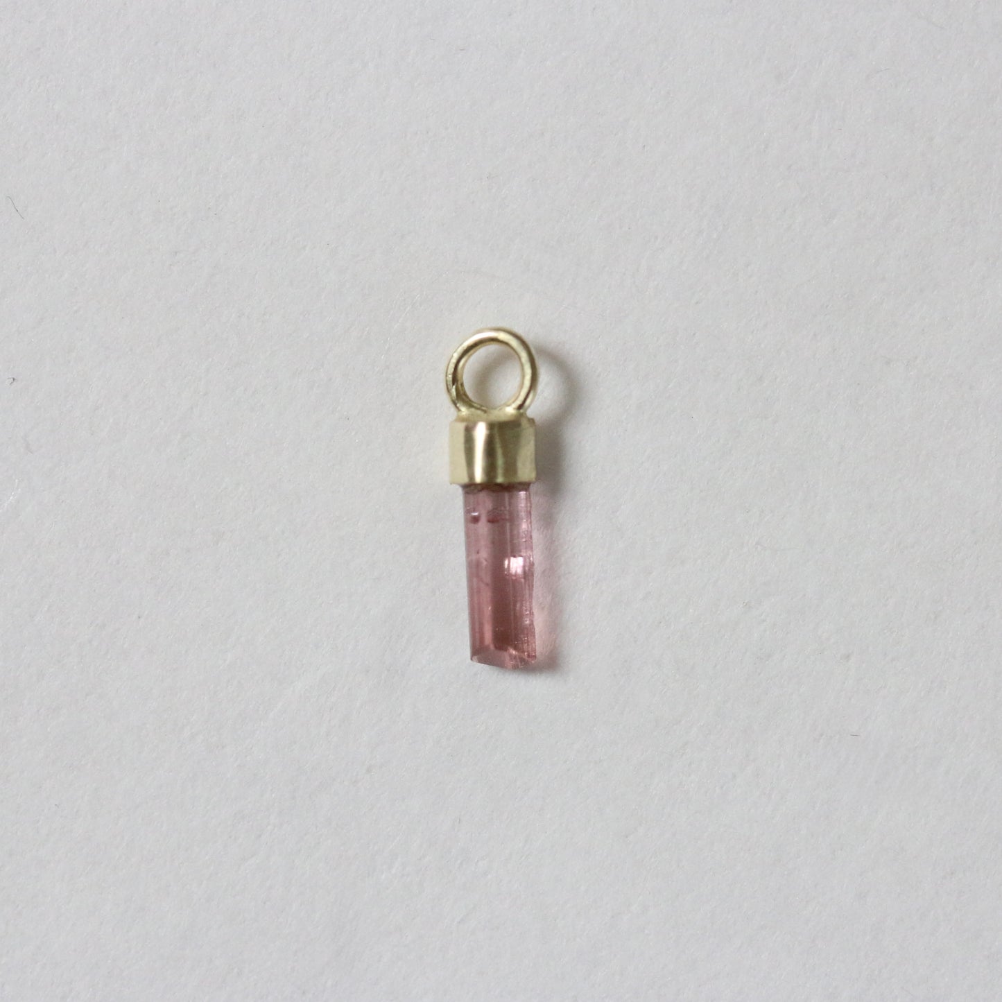 Mini ruwe roze & watermeloen toermalijn charm