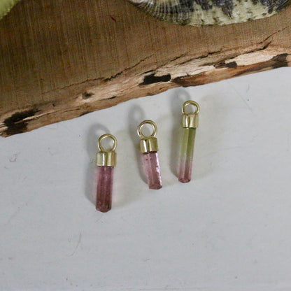 Mini ruwe roze & watermeloen toermalijn charm