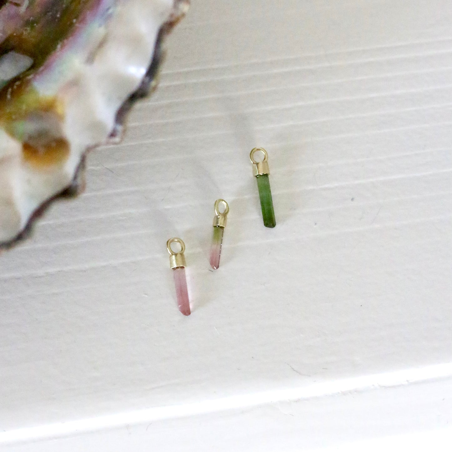 Mini ruwe groene, watermeloen & roze toermalijn charm
