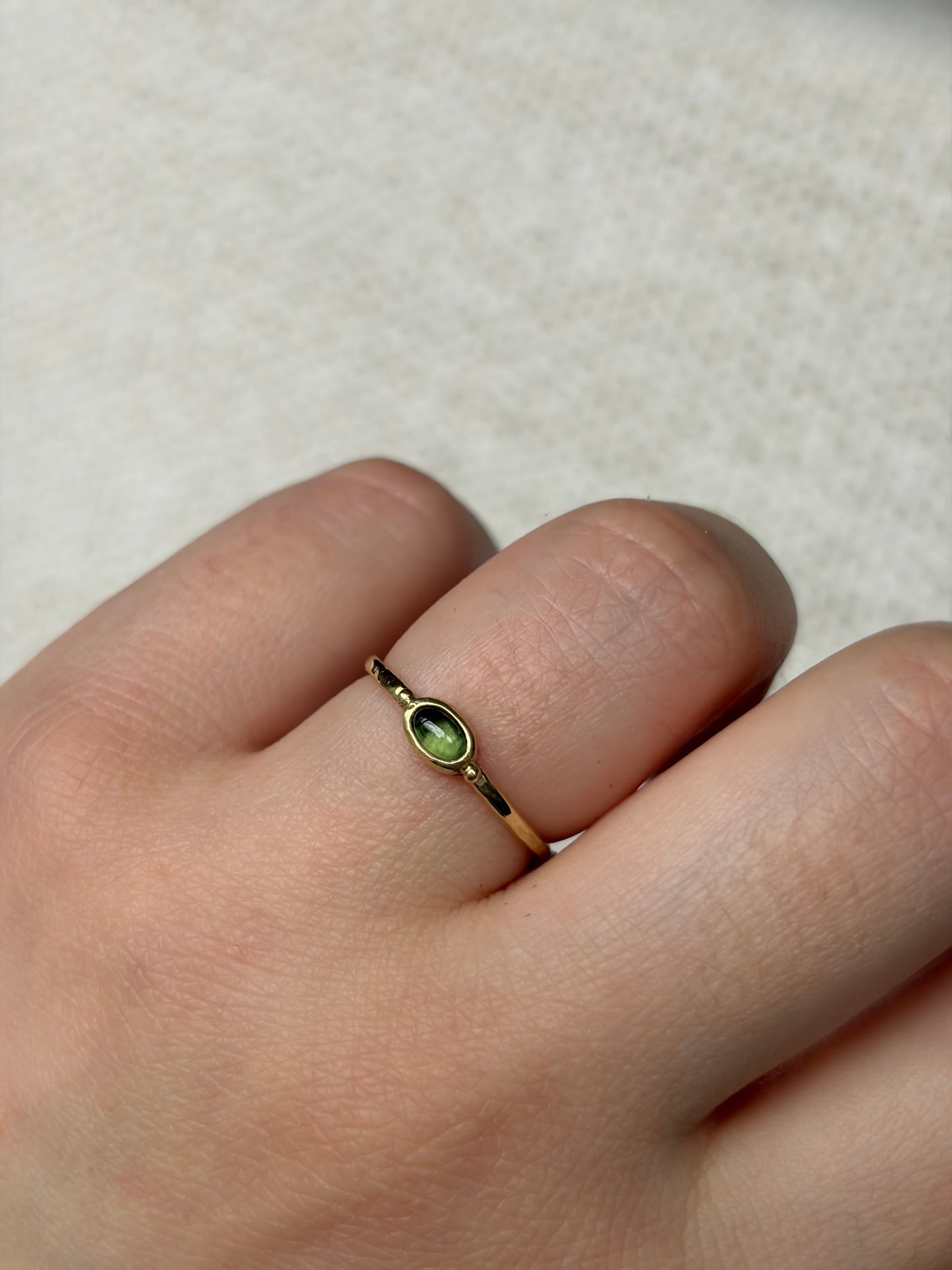 Groene saffier ring
